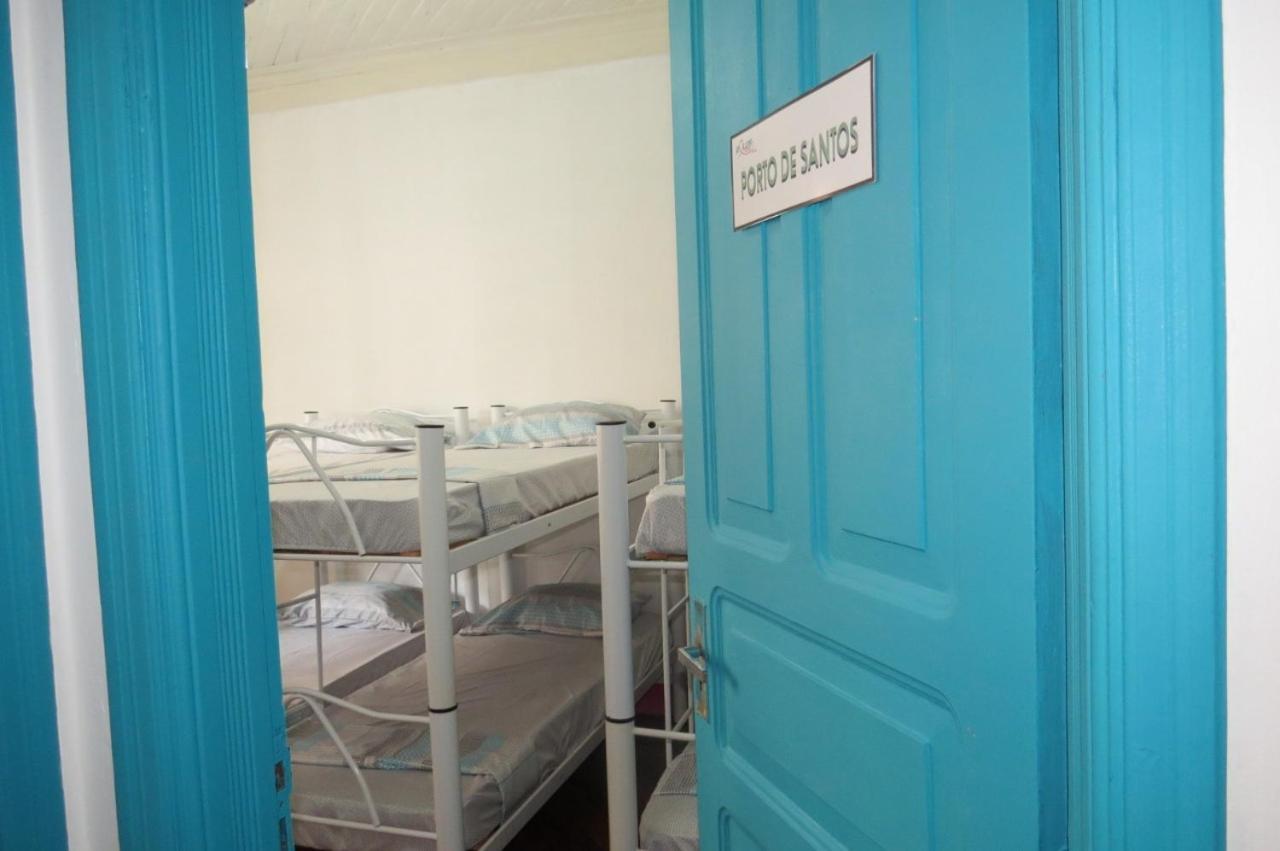 Rolds Gonzaga Hostal Santos (Sao Paulo)